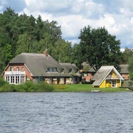 Ferien Direkt Am Wasser Mit Hund Krakow am See Exterior foto